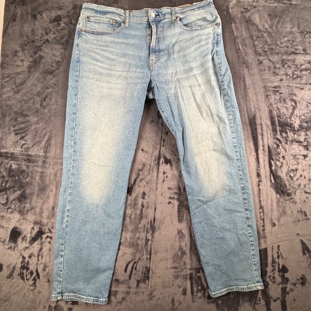 NWT Lucky Brand 121 Slim Straight Jeans Mens 38x30 Blue Light Wash Denim